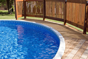 Les joies de la baignade dans son jardin