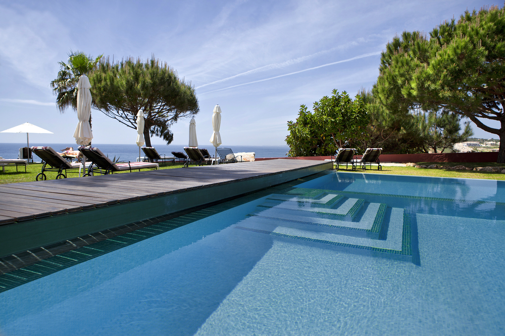 piscine avec un bon pouvoir oxydant de l'eau