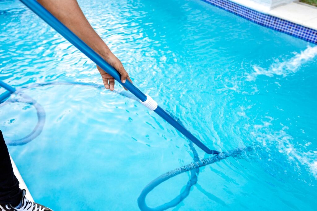 Entretien d'une piscine